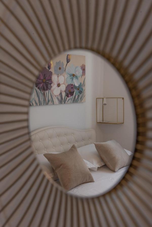 Sea View- Spacious Apartment With Shared Pool 스플리트 외부 사진
